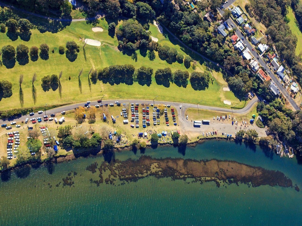 The Shoalhaven River Boat Ramp neighbors the golf course on the northern banks.