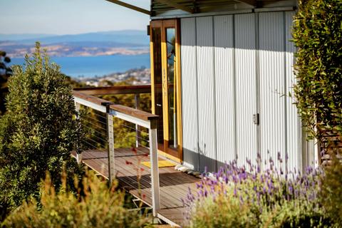Hobart Hideaway Pods