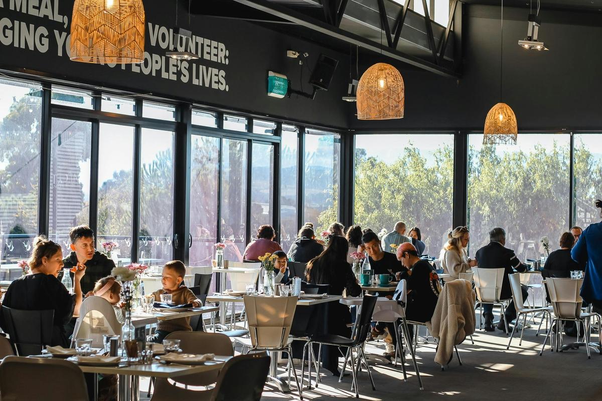 cafe mothers day
