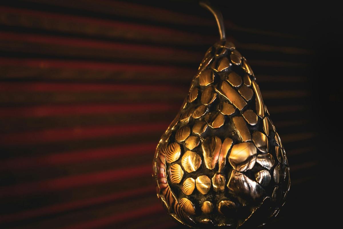 IXL Tasmanian Art Gallery - Sculpture
