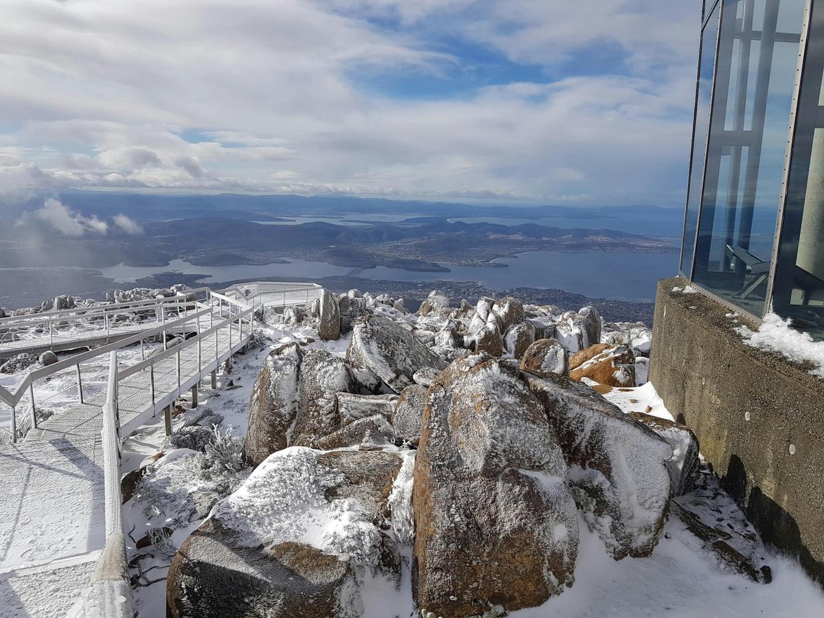 City to Snow (2½ hr Return Tour)