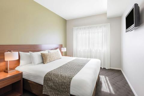 Executive Room King or Twin