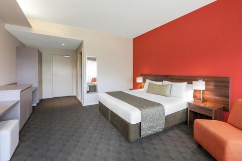 Superior Room King Bed