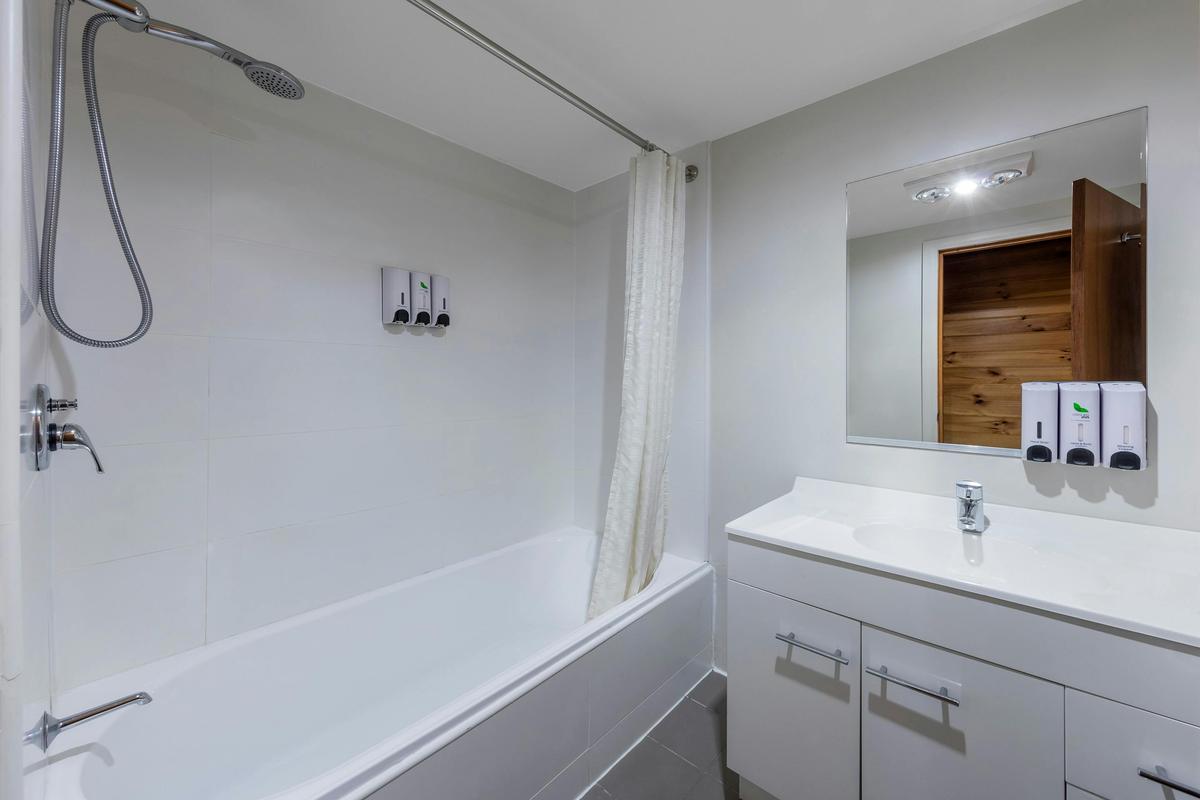 One Bedroom Apartment