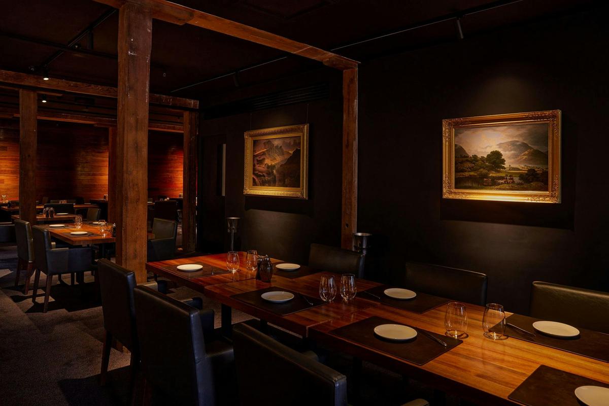 Landscape Restaurant Dining