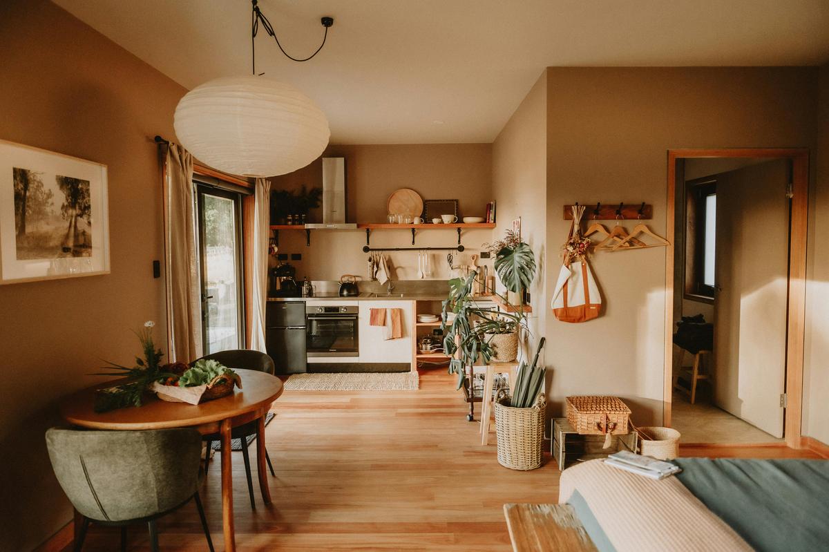 The kitchenette is well appointed so you can eat well during your stay