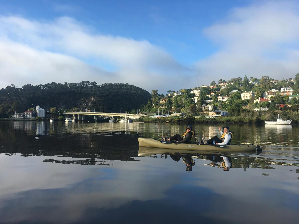 Morning reflections on the Tamar