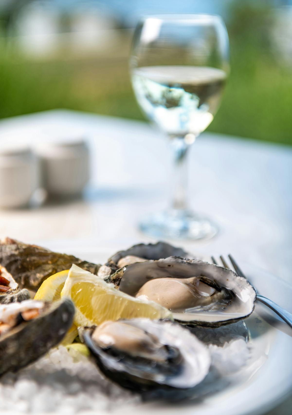 Oysters Natural
