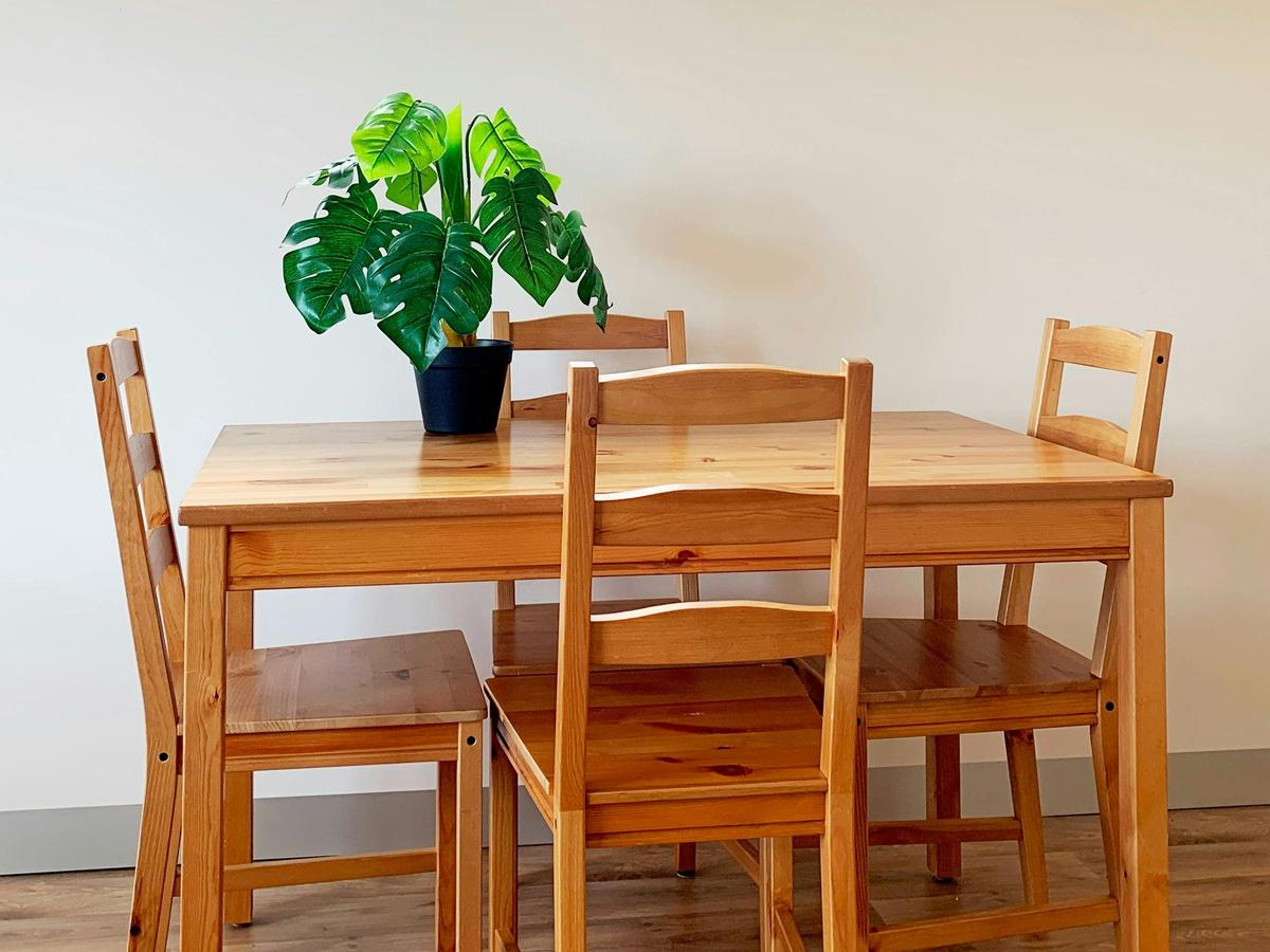 Dining for four