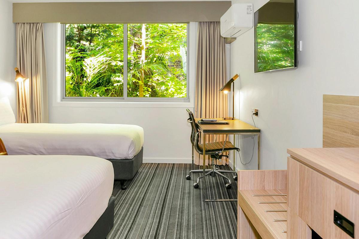 Deluxe Room 1 King Bed + 1 Single Bed