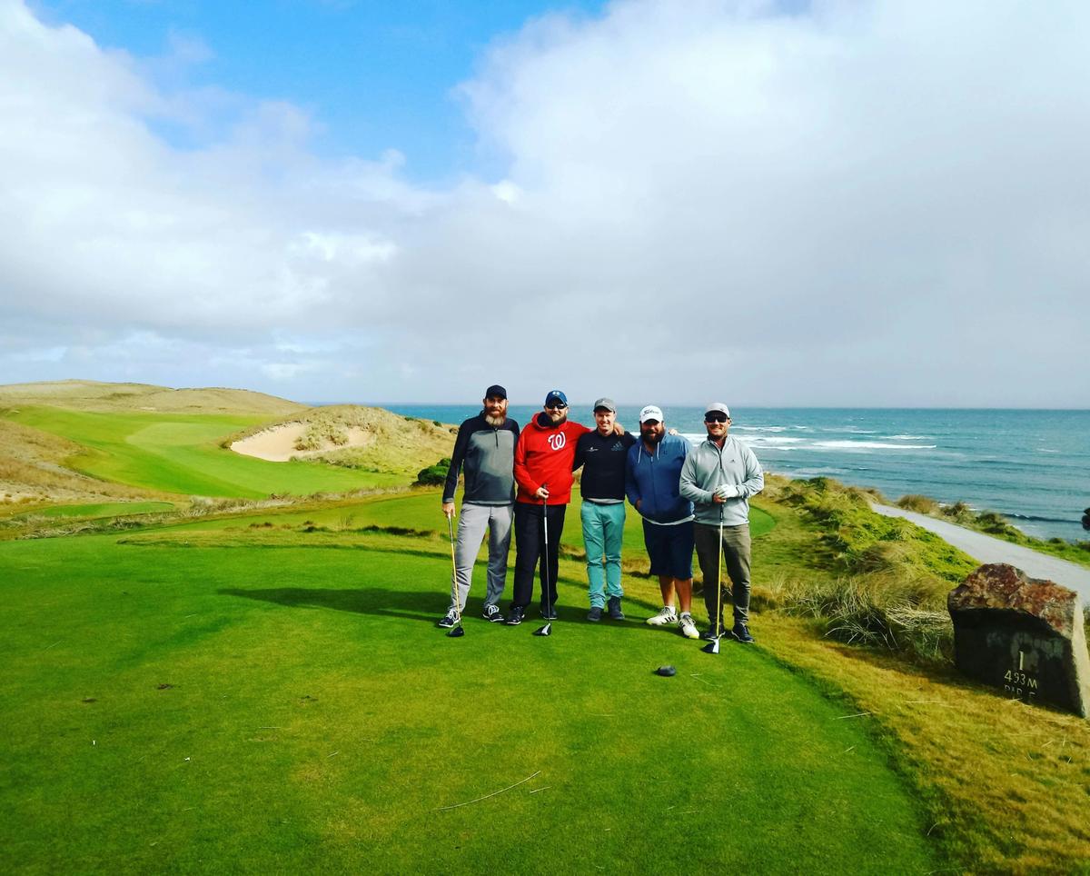 Ocean Dunes Golf Course with a group on a 4-day Barnbougle & King Island Tour