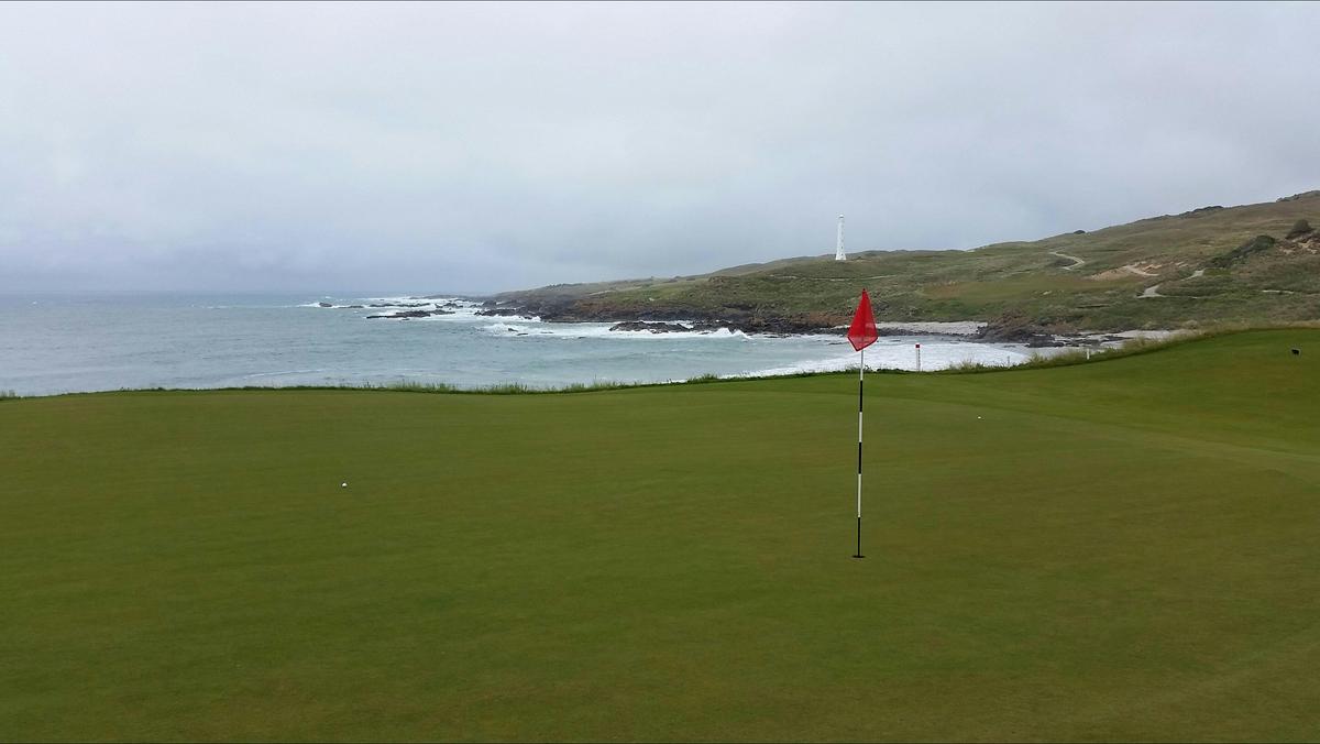 Cape Wickham, the spectacular new Golf Course on King Island. The scenery is breathtaking.