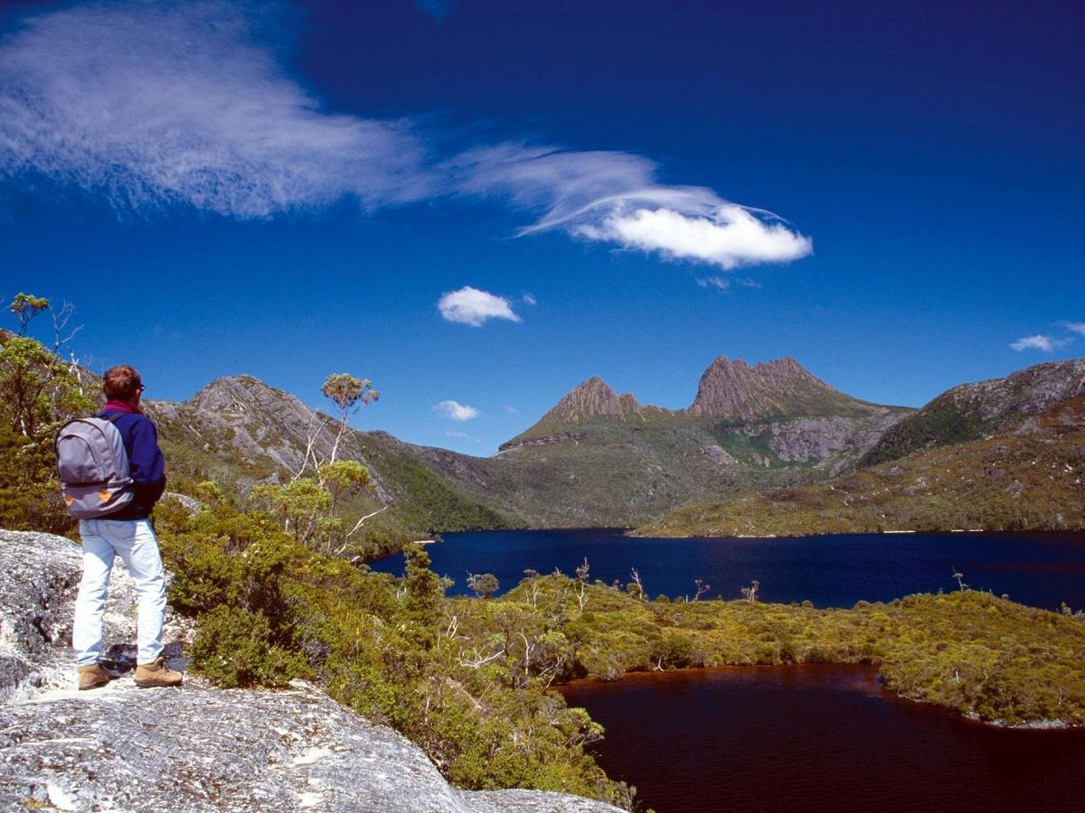 Epic Tasmania: Walks, Wildlife & Waterways