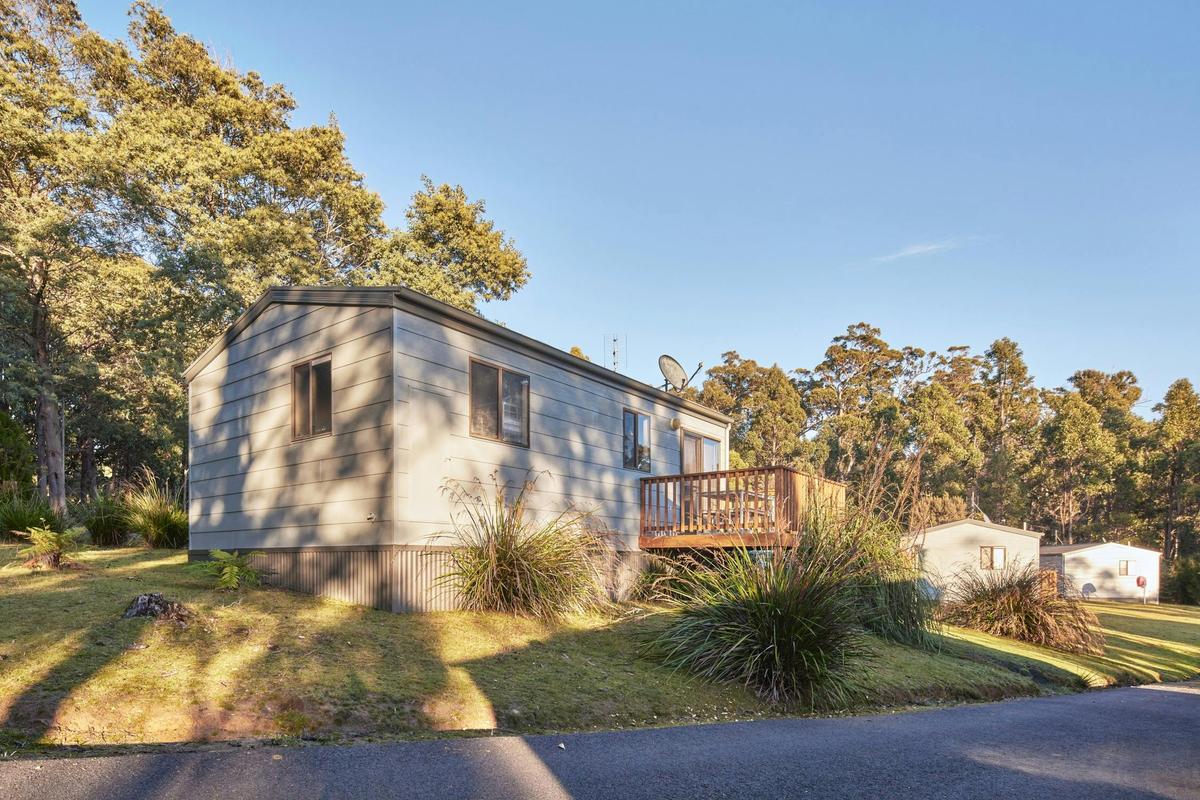 Waterview Cabin