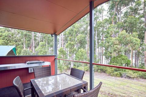 Peninsula Cabin