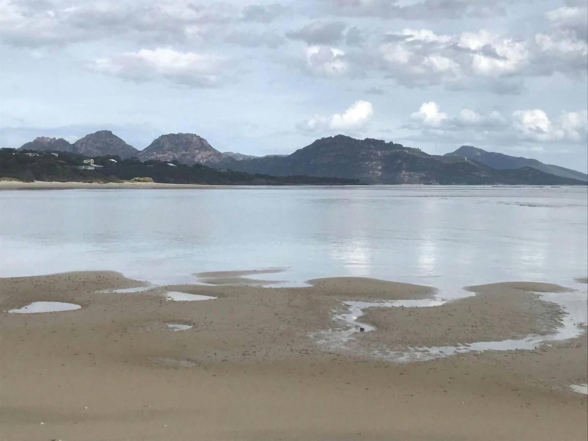 Tide flow at Moulting Lagoon