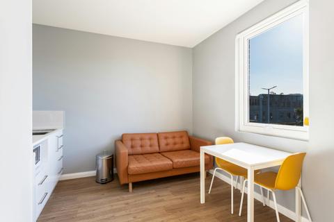 Superior Studio Apartment