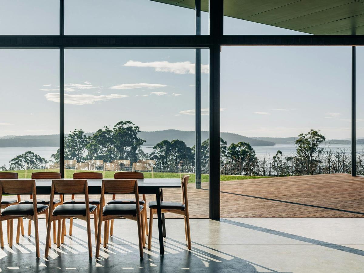 Views over the D'Entrecasteaux Channel