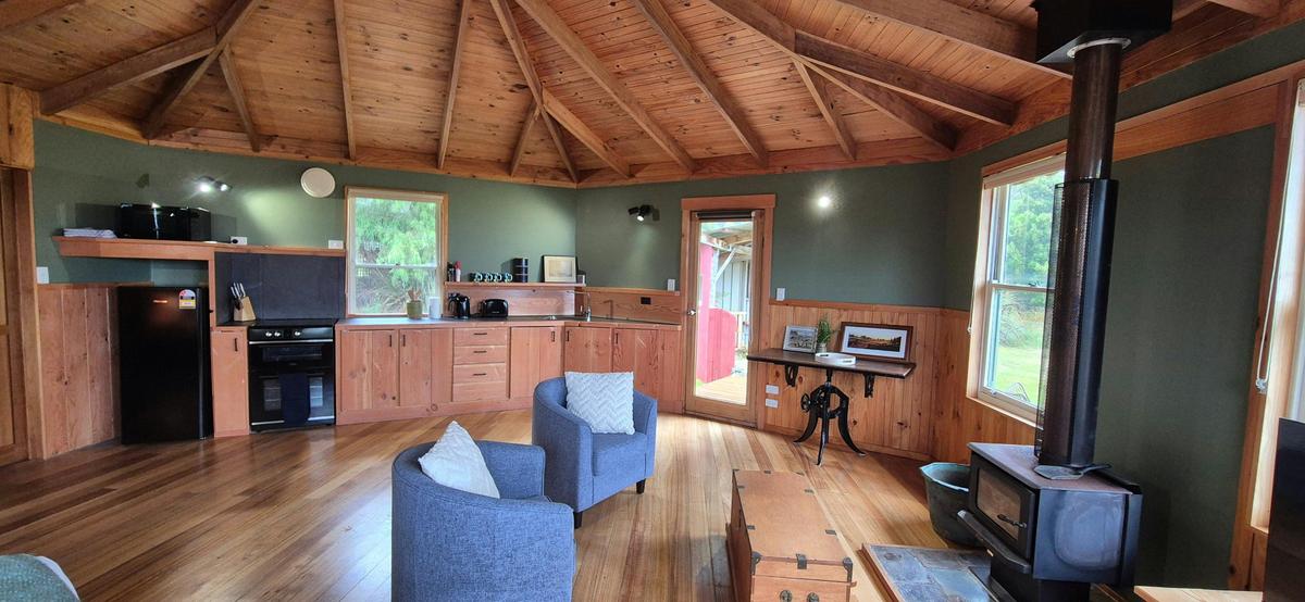 Living room & kitchen space