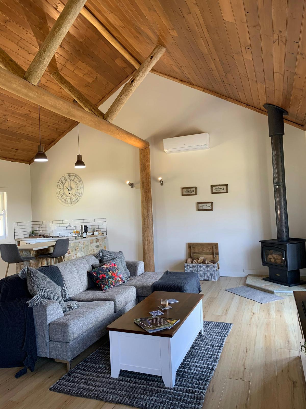 Loungeroom