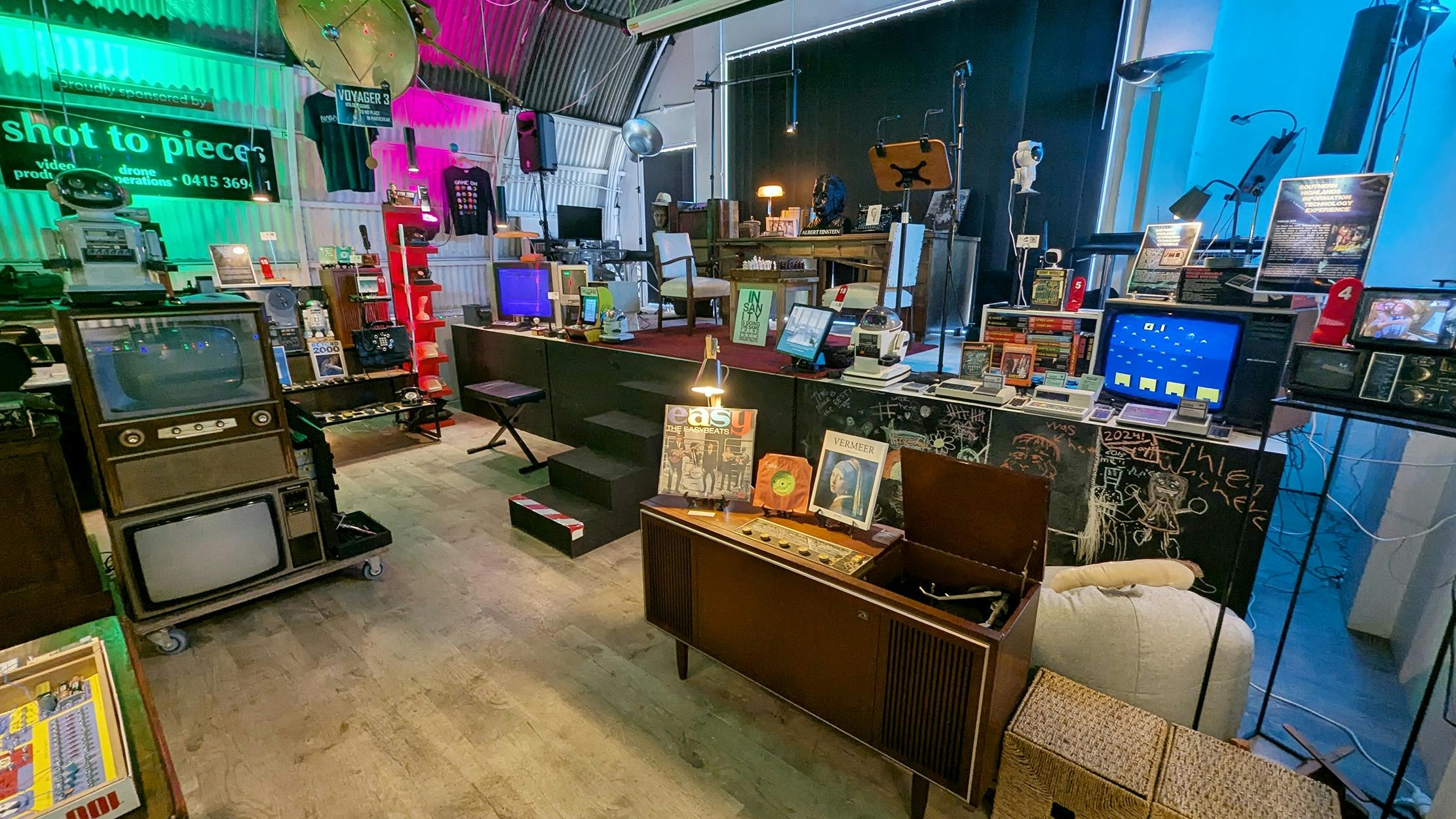 Shite Shack Bowral - Main Hall 06