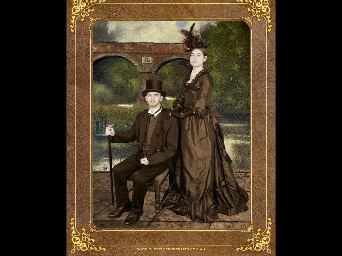 Classic Victorian Theme Portrait