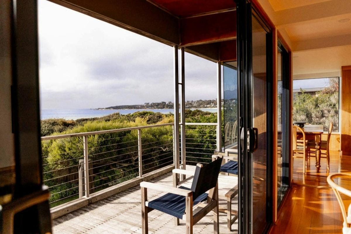 Oriole Bay of Fires Deck view