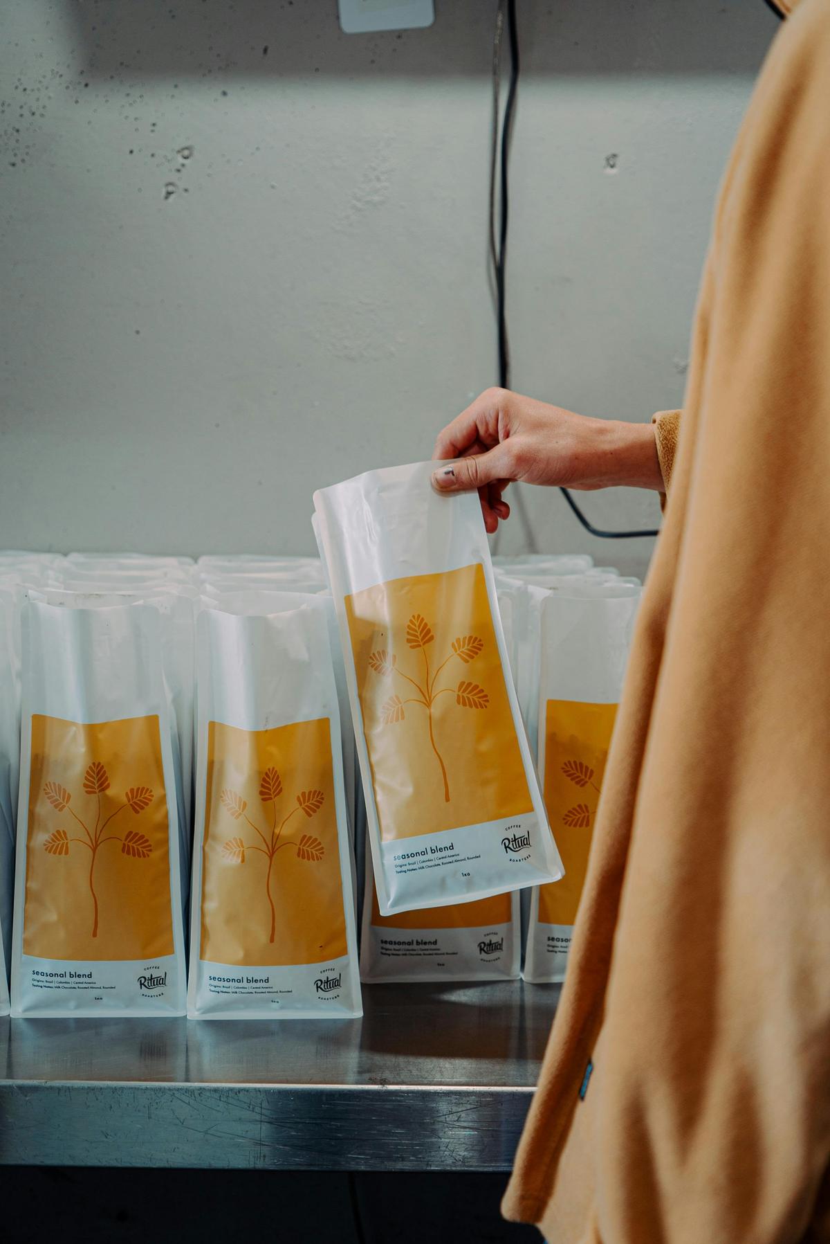 Coffee Packing