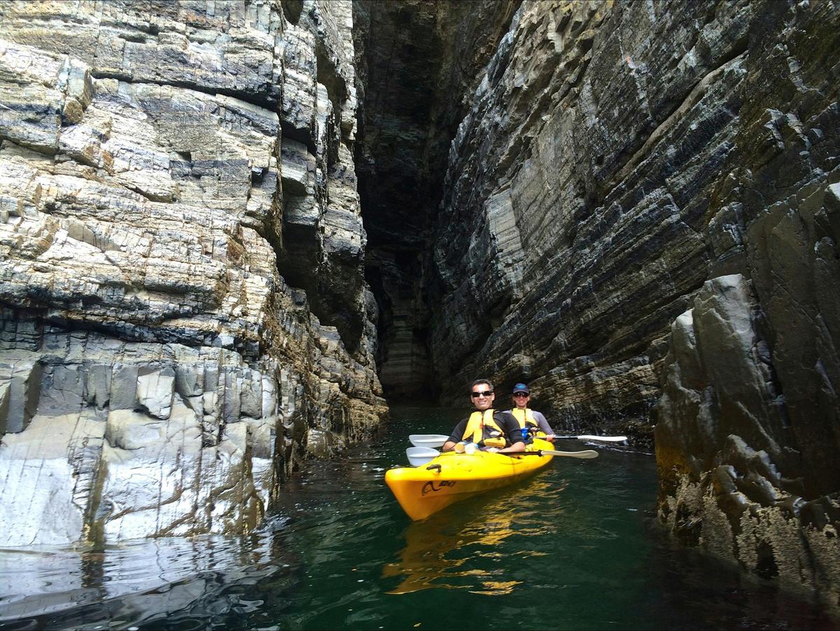 Hobart's Cliffs, Caves and Beaches
