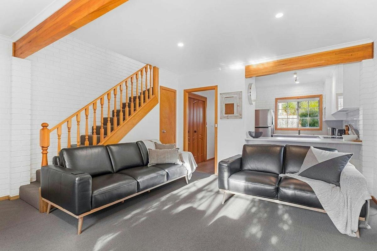 stayinhobart.com.au