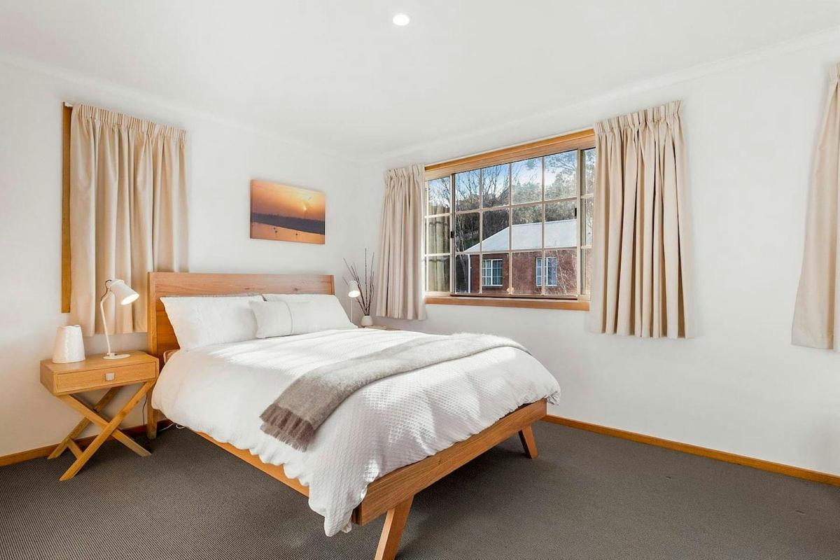 stayinhobart.com.au