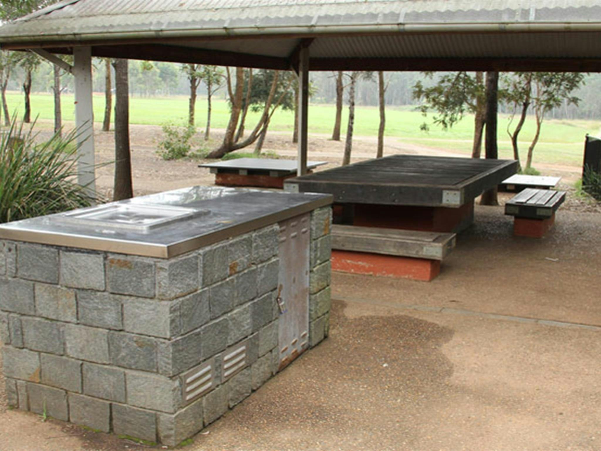 Rouse Hill picnic area and playground, Rouse Hill Regional Park. Photo: John Yurasek &copy; OEH