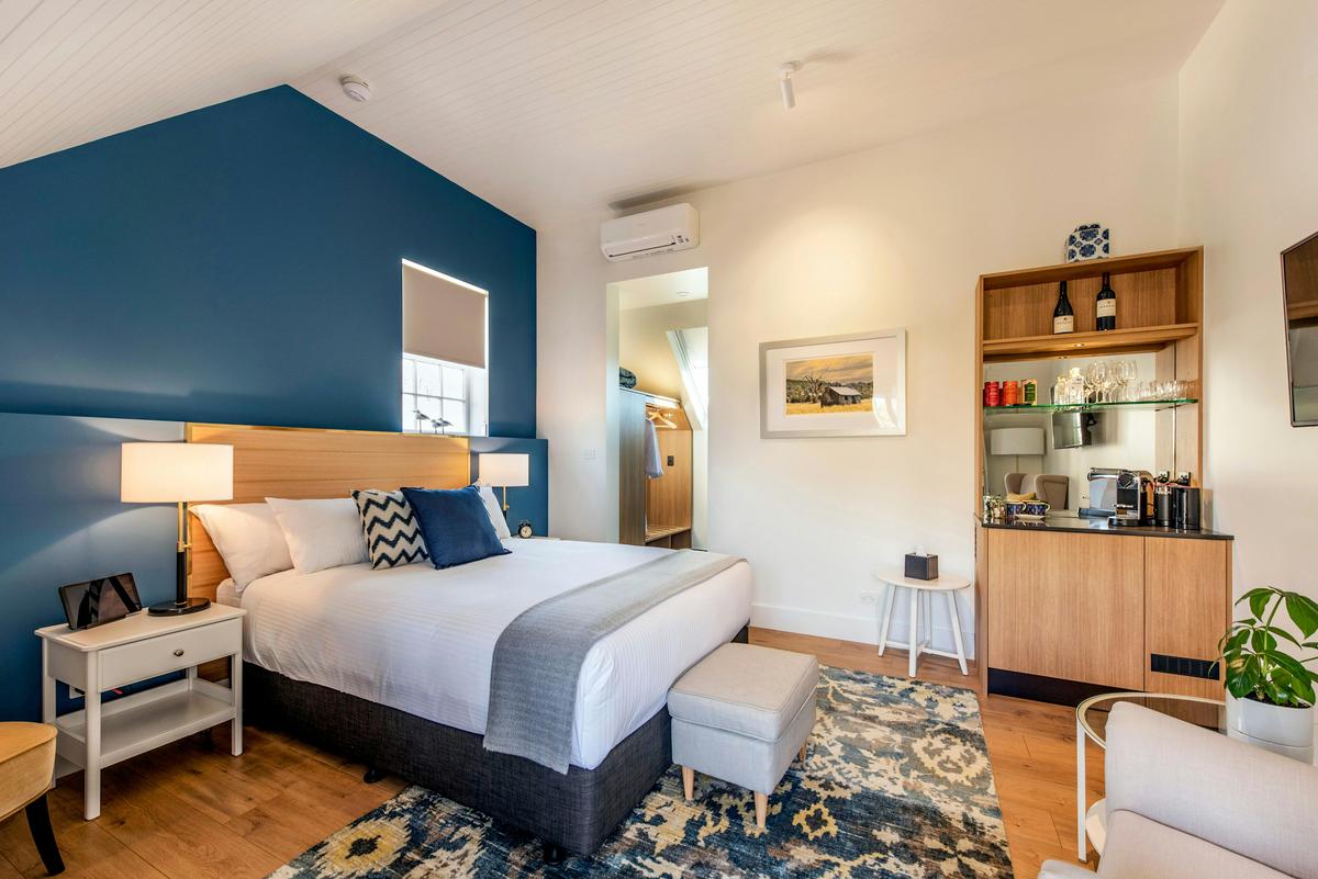 Queen Room