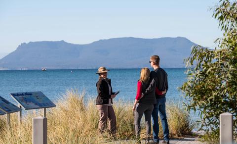 Tailor-made privately guided tours