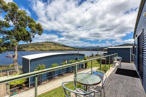 Port Huon Cottages