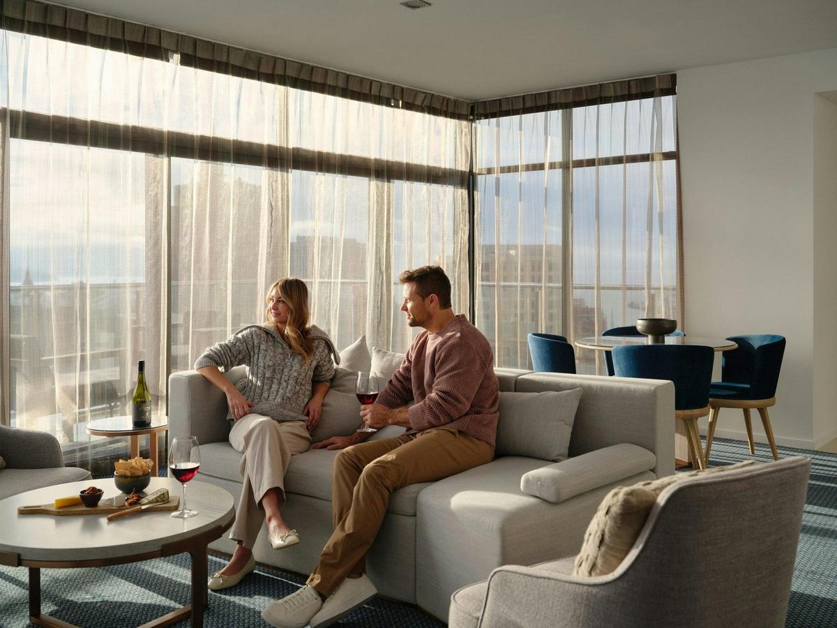 Harbour View Suite