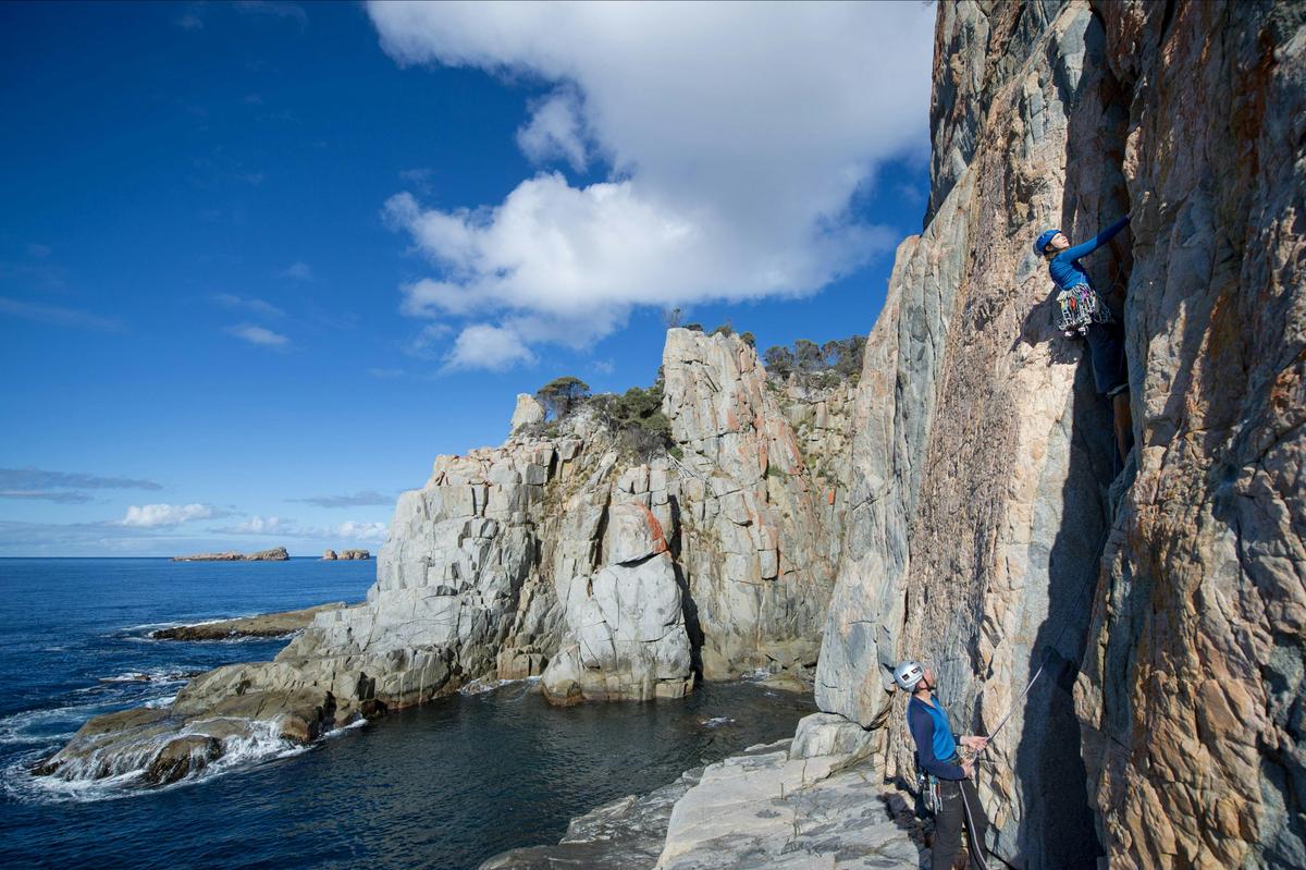 Freycinet Sea Cliffs  Climbing and Abseiling