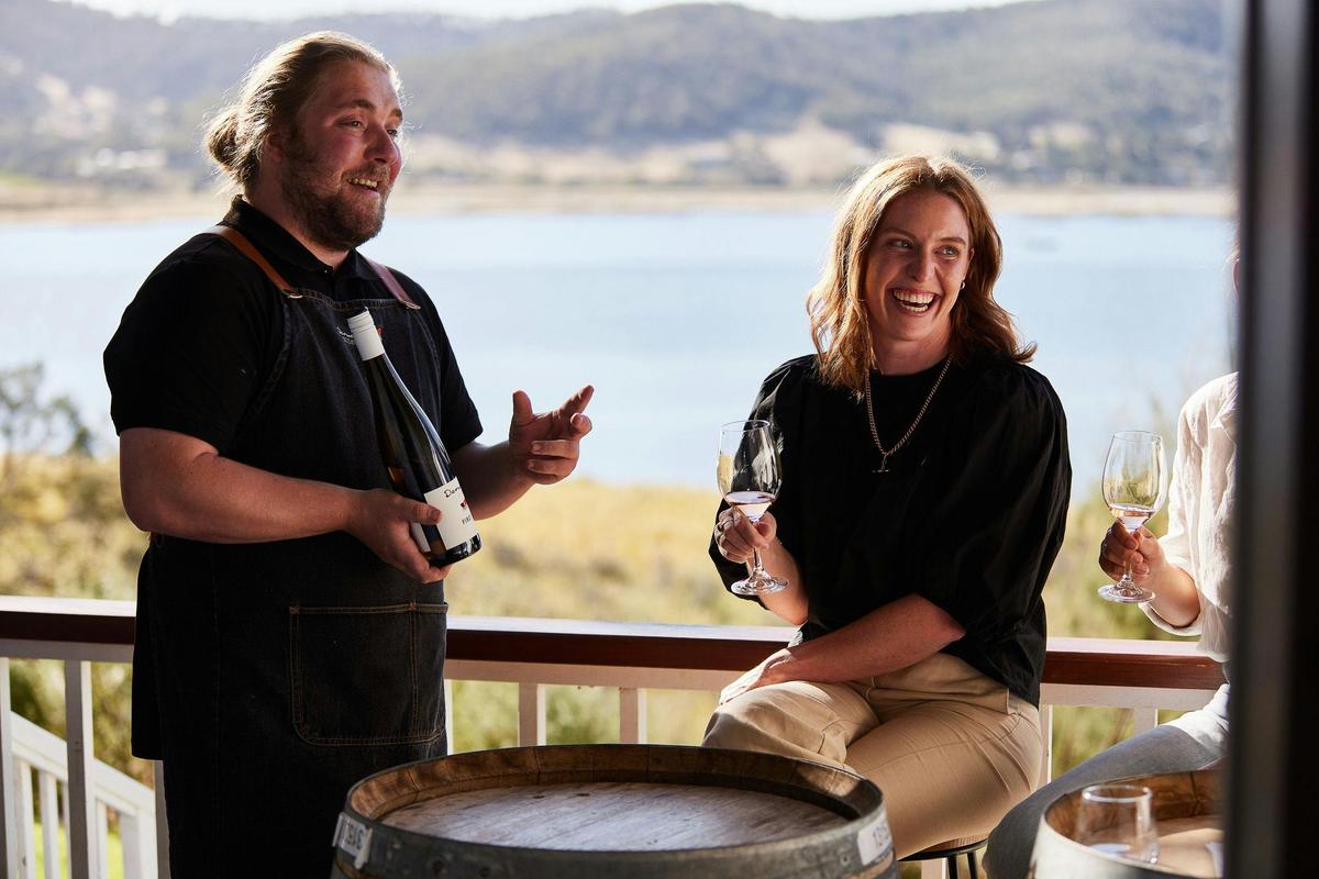 StelaVino guided wine tour: Full-day tour
