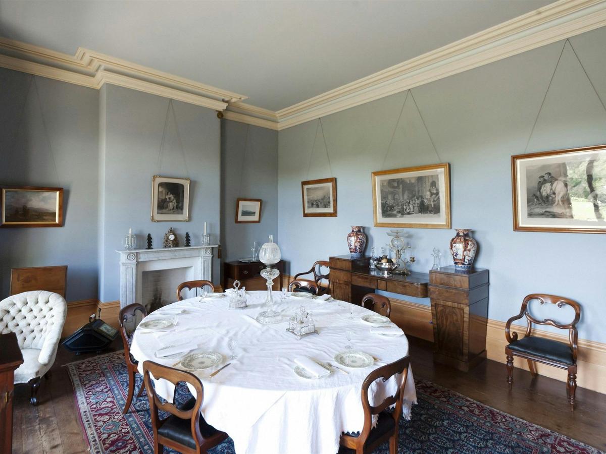 Captain's House and Garden Tour