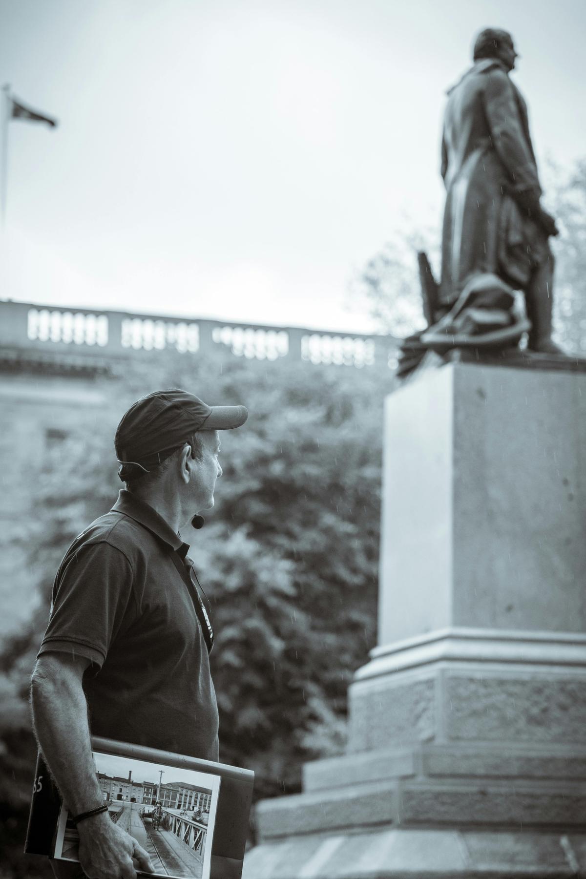 Art & History Trail Walking Tour