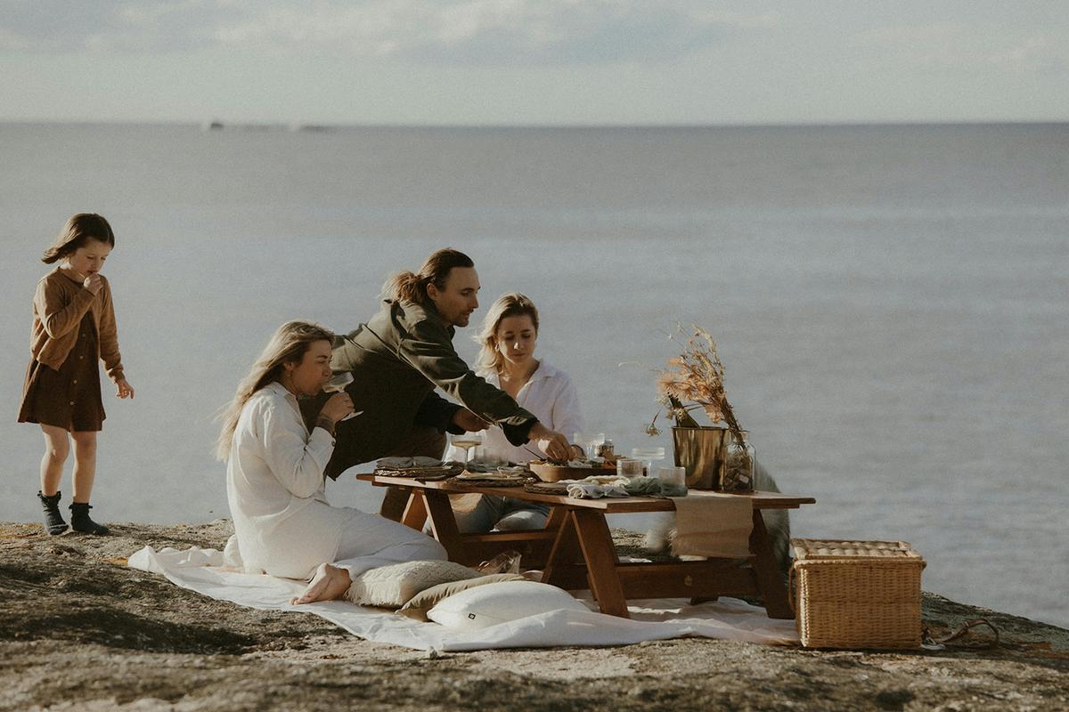 Pop Up Picnic East Coast Tasmania - Harveys Farm, Bicheno