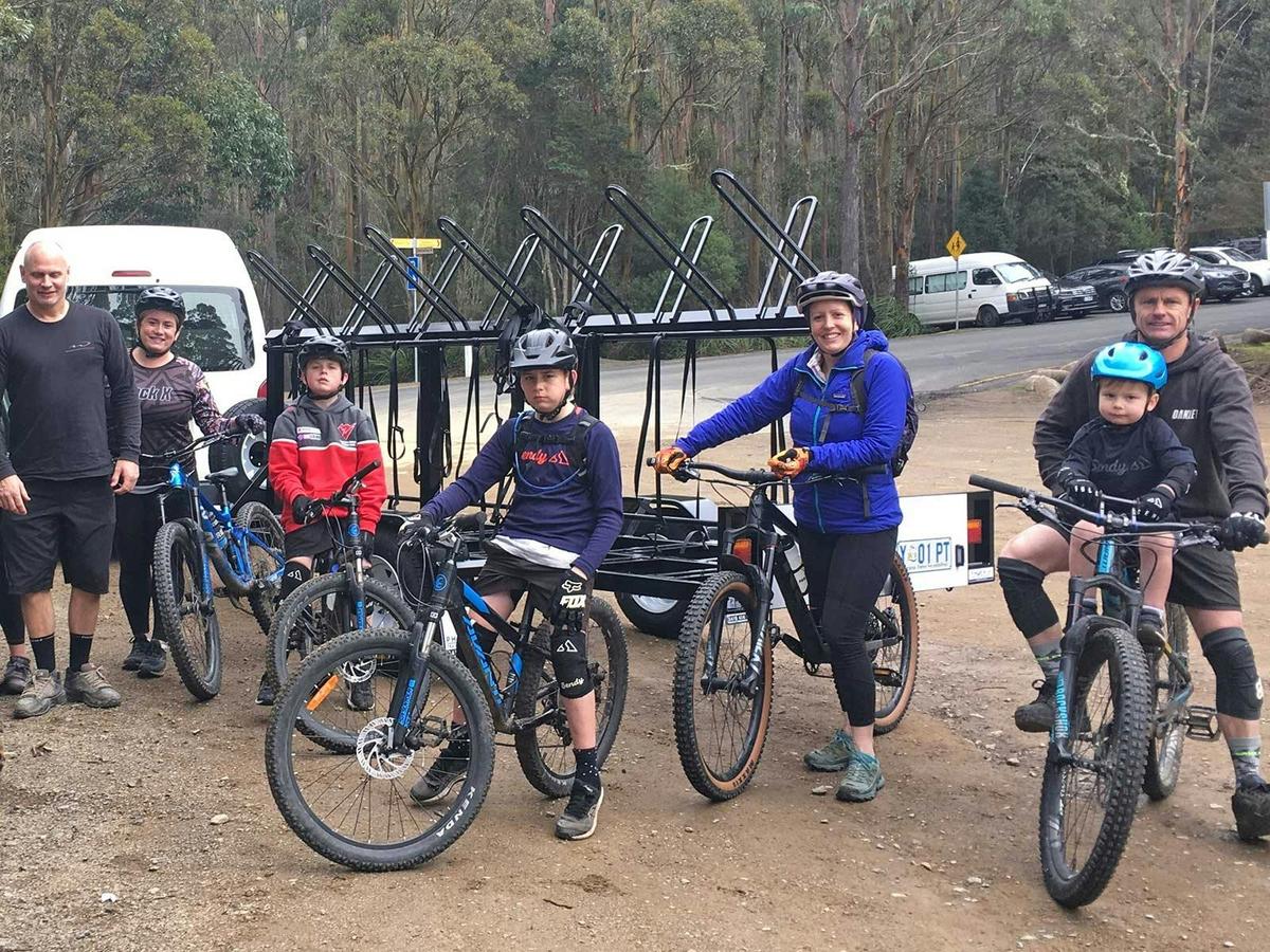 Dropping riders at The Springs, Mt. Wellington