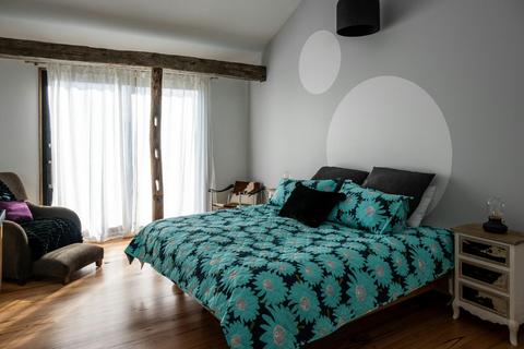The Yang Room