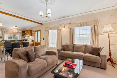 2-3 bedroom heritage styled Cottages and 1 bedroom Chalet