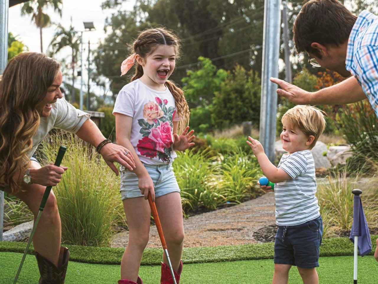 Sporties Mini Golf