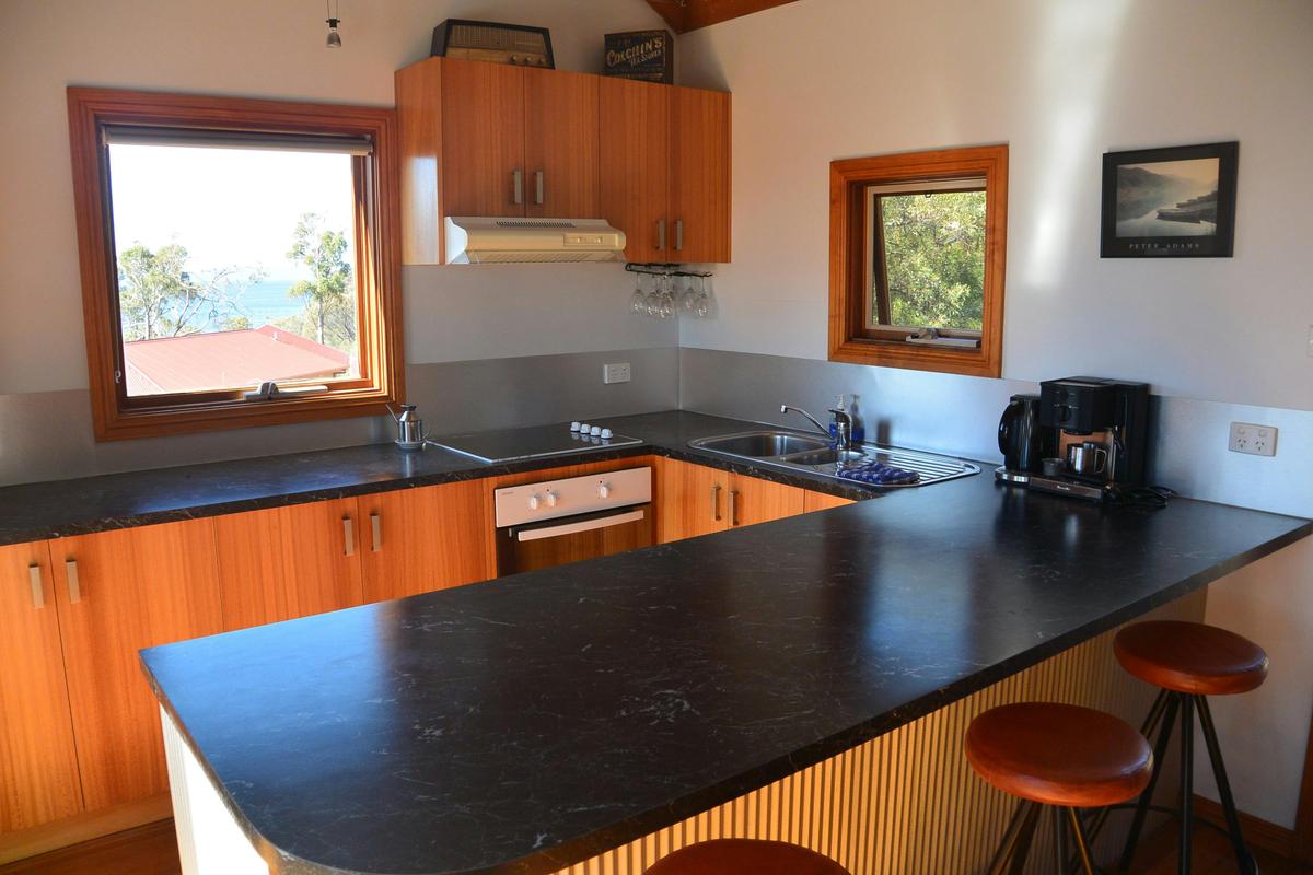 Kitchen - The Tree House Bruny Island
