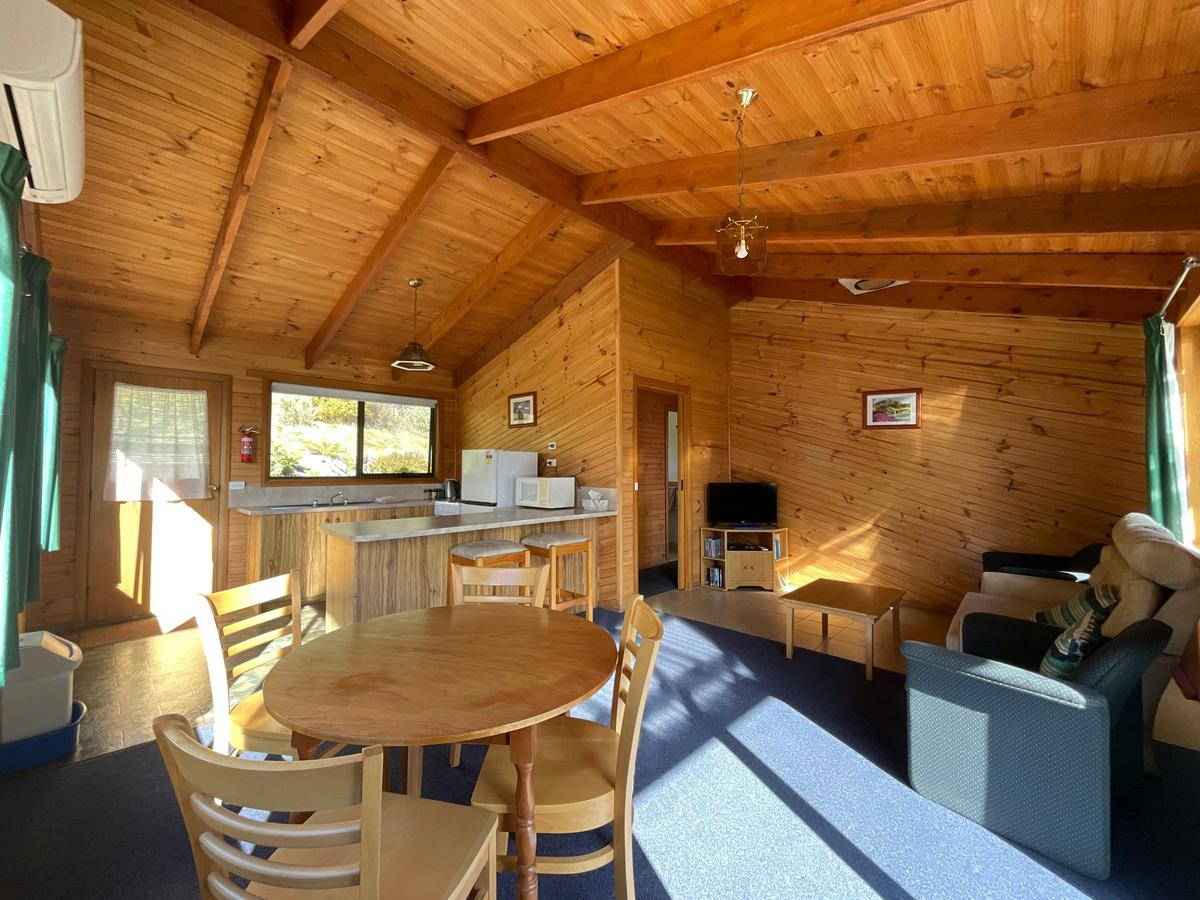 Superior Cottage (2 Bedroom)
