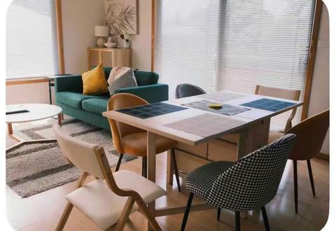 Stylish 3-Bed 2 Bath Townhouse