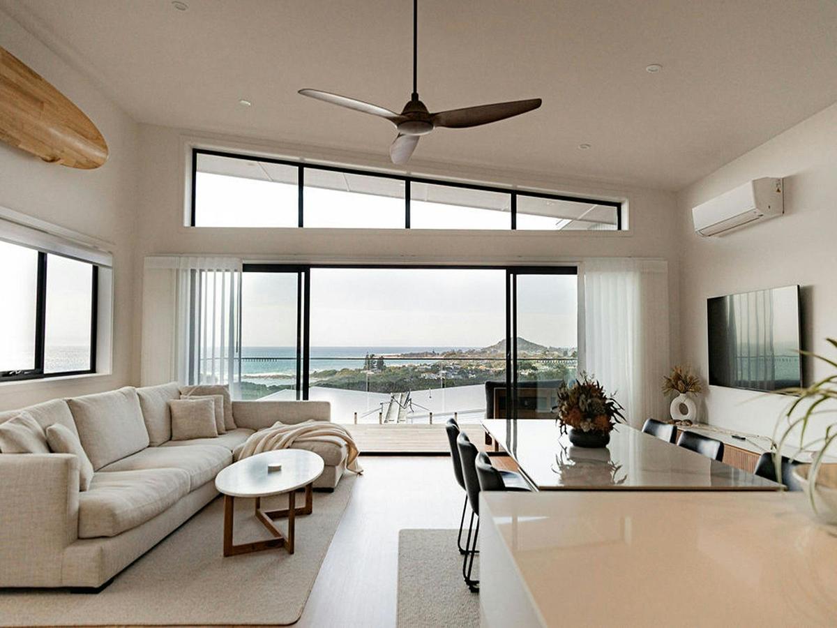 Dining/Lounge/View