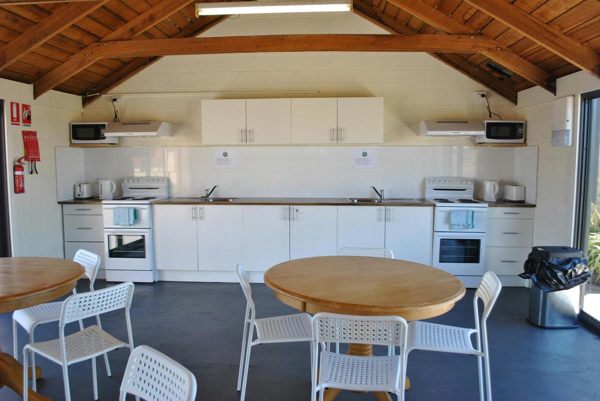 Communal Kitchen / Lounge